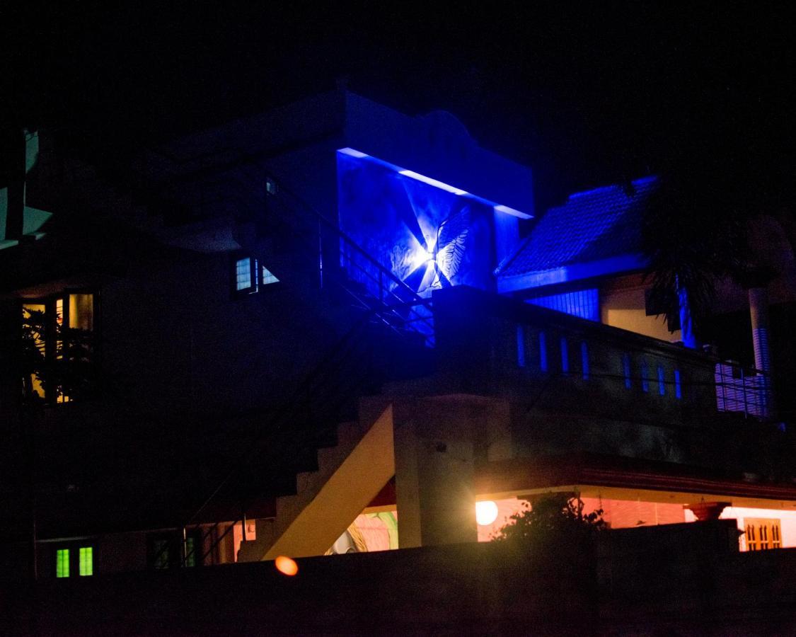 Hostelexp, Varkala - A Beach Town Hostel Exteriér fotografie
